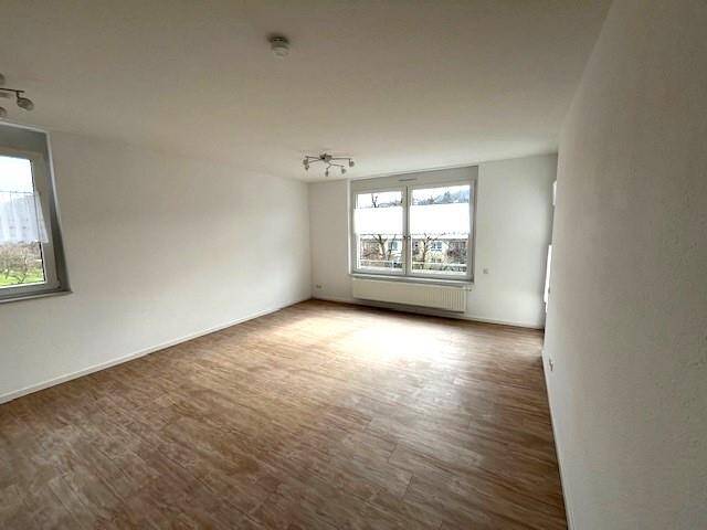 Etagenwohnung Niedereschach - 2 Zimmer, 60 m&sup2;, 510&euro; | Angebot:25927618