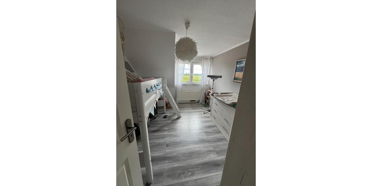 Doppelhaushälfte Wolfsburg Almke - 4 Zimmer, 167 m&sup2;, 1.600&euro; | Angebot:25088906