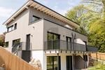MODERN, MEHRERE TERRASSEN UND BLICK INS GRÜNE - Doppelhaushälfte Starnberg | Angebot:26838268