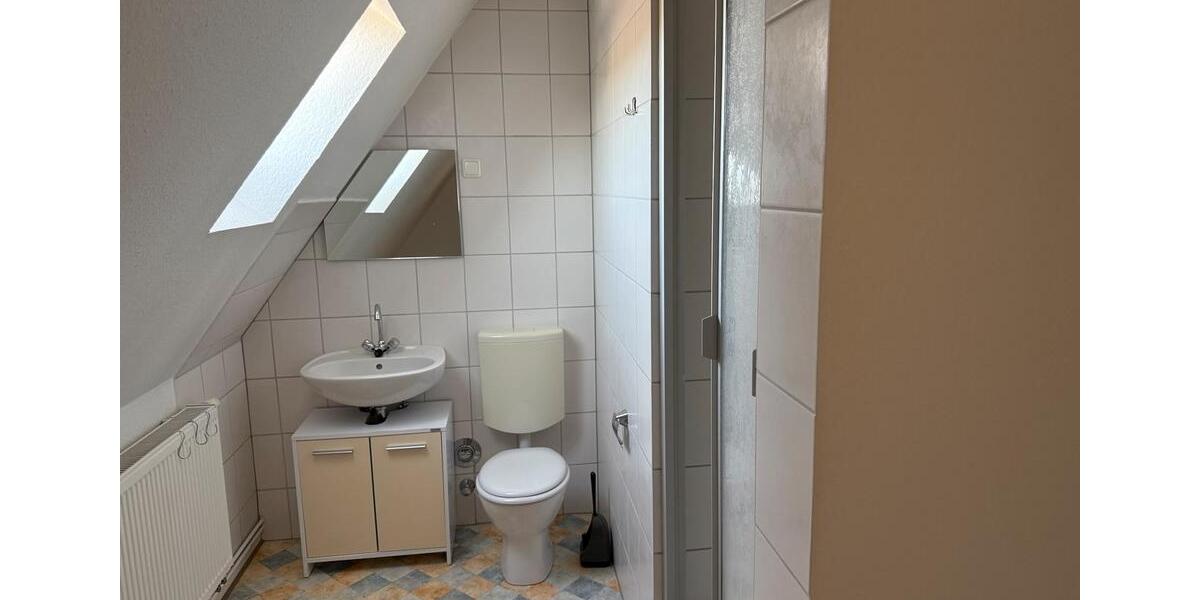 Dachgeschoßwohnung Höxter - 2 Zimmer, 28 m&sup2;, 535&euro; | Angebot:26644869