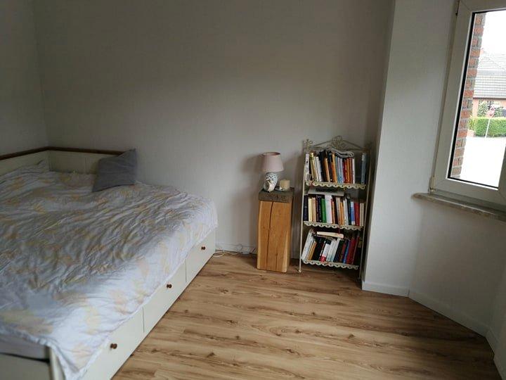 Wohnen auf Zeit Hürth - 2 Zimmer, 55 m&sup2;, 950&euro; | Angebot:26417873