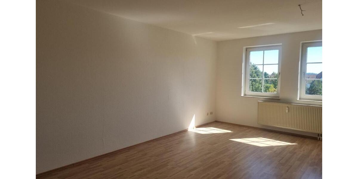 Dachgeschoßwohnung Halberstadt - 2 Zimmer, 55 m&sup2;, 300&euro; | Angebot:23768307