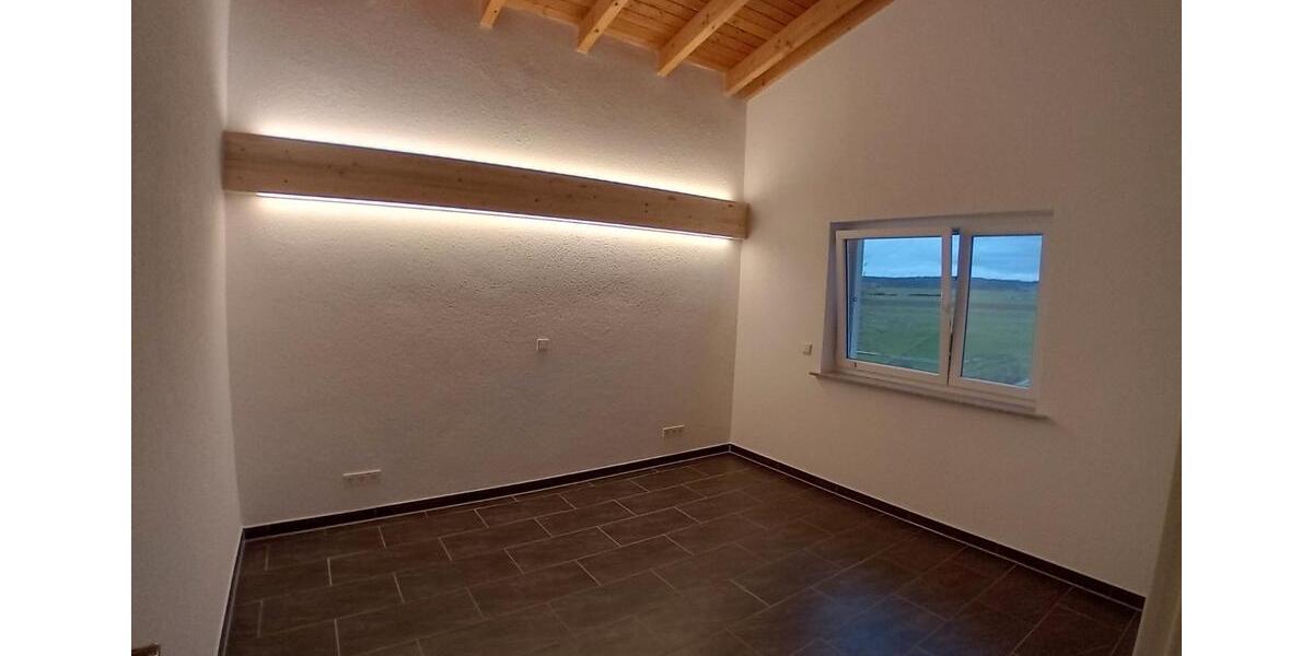 Maisonettenwohnung Hofbieber - 3 Zimmer, 95 m&sup2;, 900&euro; | Angebot:26654348