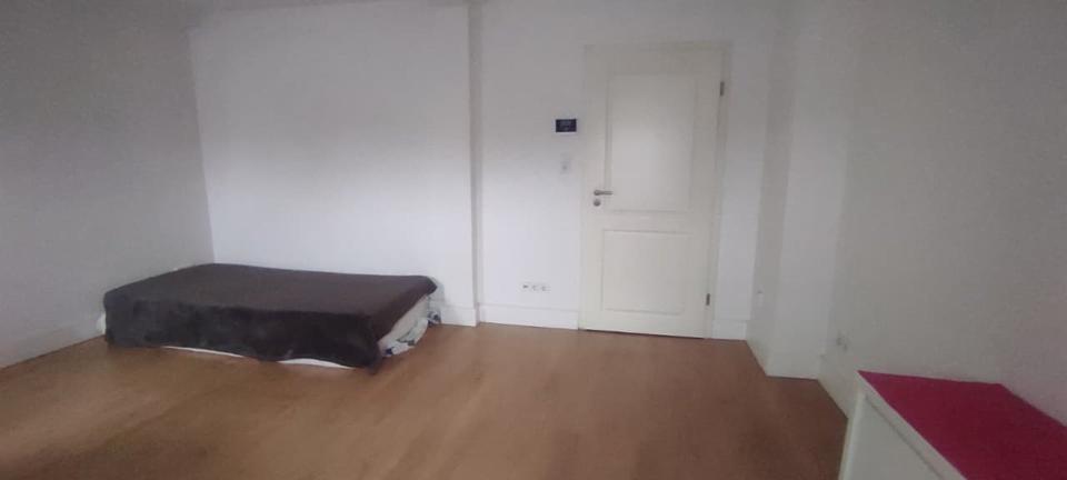 Etagenwohnung Wiesbaden - 2 Zimmer, 59 m&sup2;, 830&euro; | Angebot:24831103