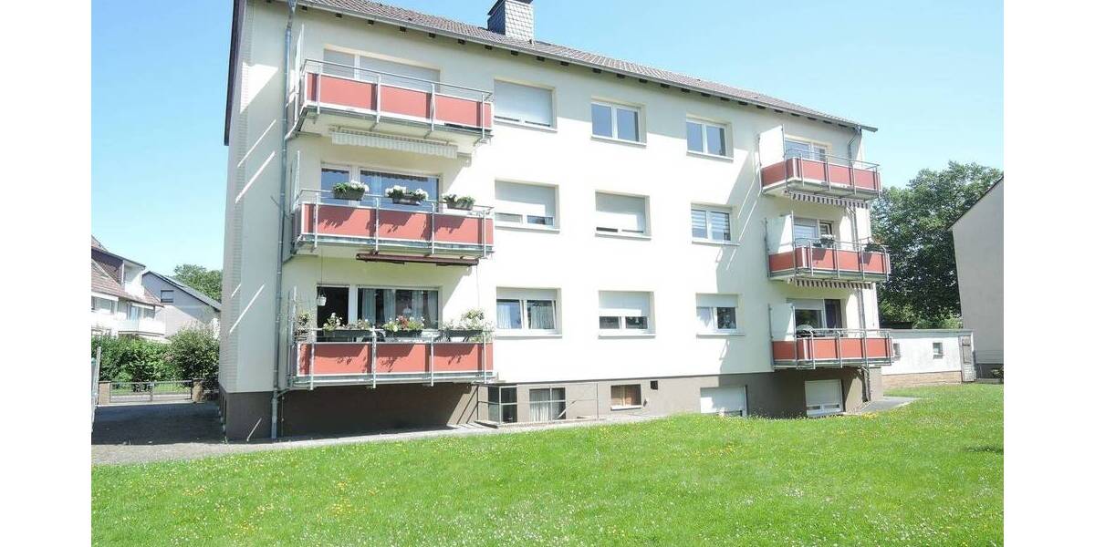 Renovierte und helle Erdgeschosswohnung mit Balkon in stadtnaher Wohnlage 2 zimmer
