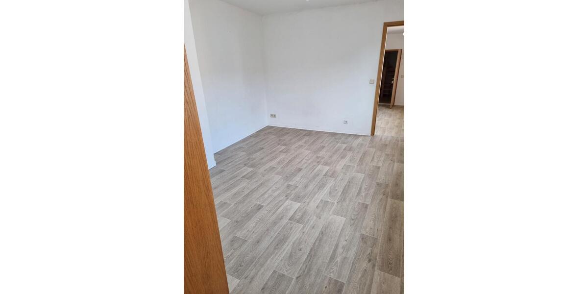 Etagenwohnung Bad Frankenhausen/Kyffhäuser Kyffhäuser - 3 Zimmer, 55 m&sup2;, 390&euro; | Angebot:26279114
