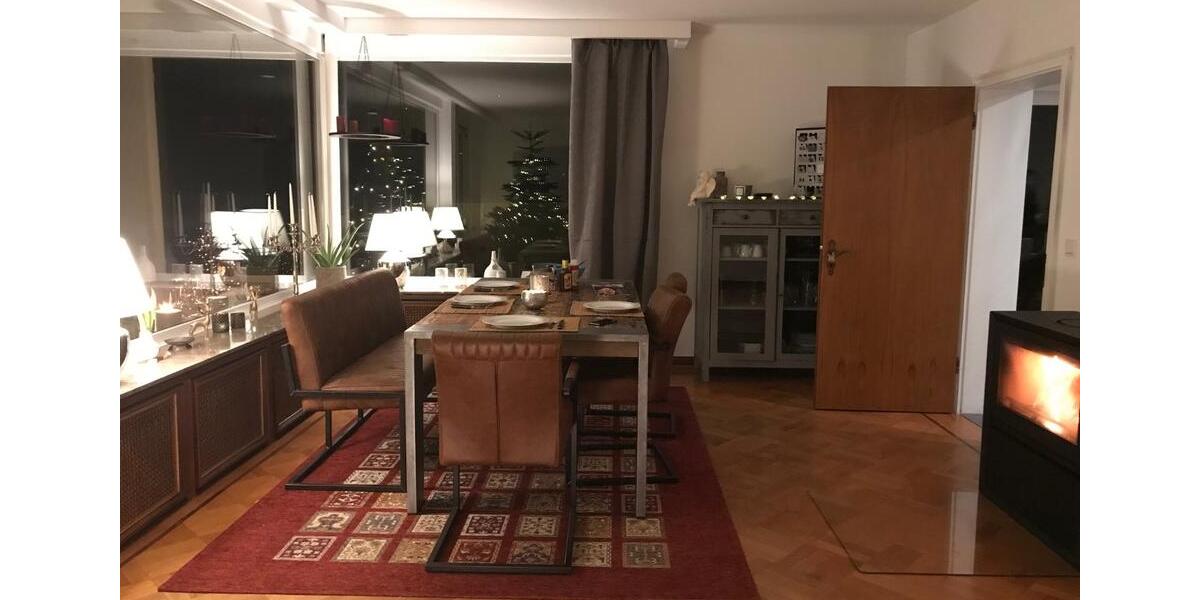 Einfamilienhaus Gummersbach - 6 Zimmer, 250 m&sup2;, 1.950&euro; | Angebot:25216498