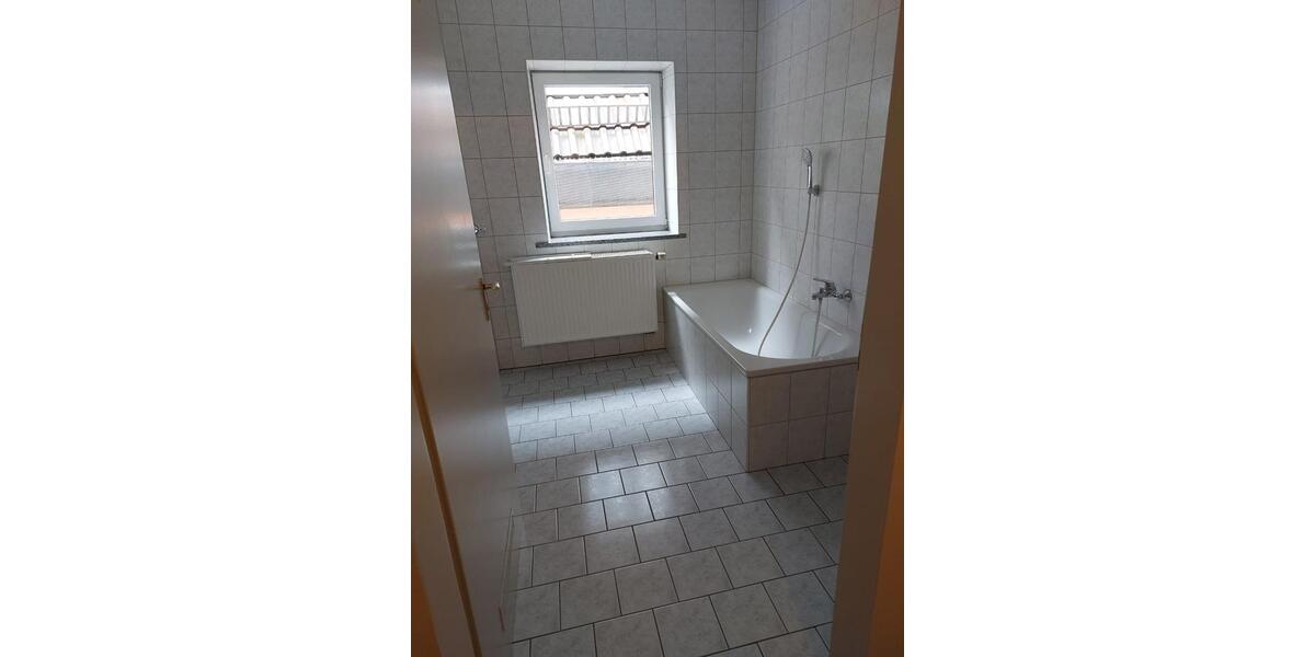 Etagenwohnung Augsburg Innenstadt - 2 Zimmer, 71 m&sup2;, 900&euro; | Angebot:25742542