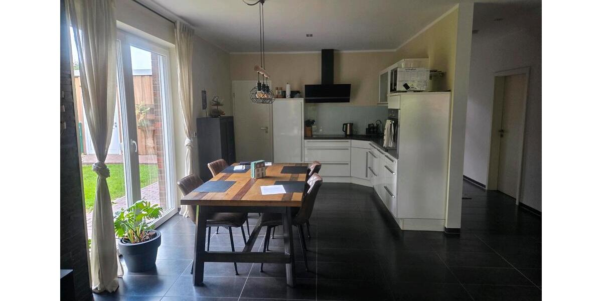Doppelhaushälfte Barßel - 4 Zimmer, 120 m&sup2;, 1.100&euro; | Angebot:26542676