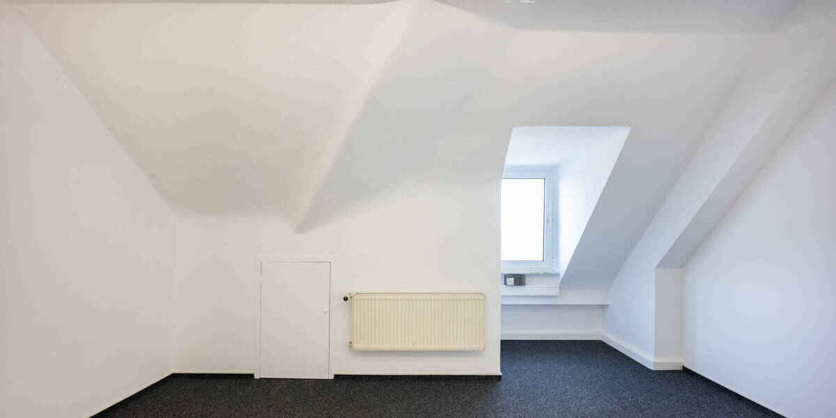 Gewerbeobjekt Würzburg Frauenland - 3 Zimmer, 266 m&sup2;, 1.995&euro; | Angebot:25771643