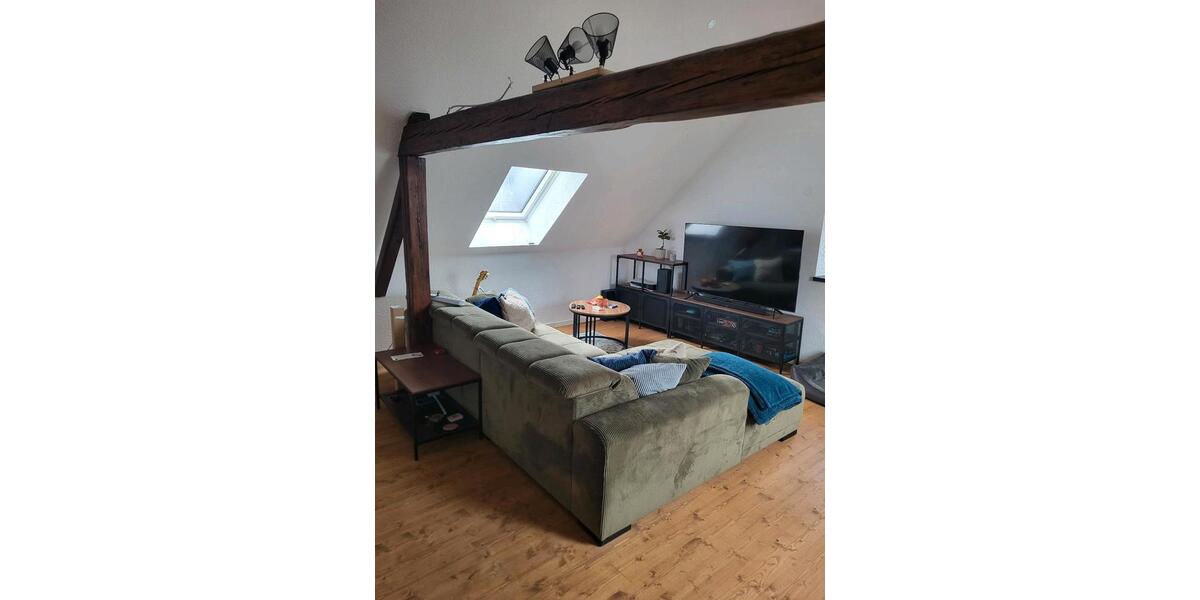 Etagenwohnung Katzweiler - 5 Zimmer, 170 m&sup2;, 1.100&euro; | Angebot:25150418