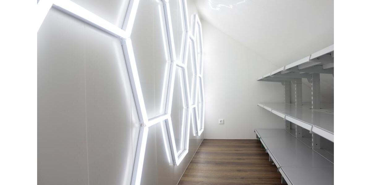 Dachgeschoßwohnung Püttlingen - 3 Zimmer, 106 m&sup2;, 780&euro; | Angebot:26251844