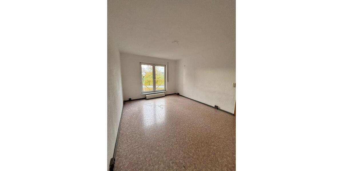 Etagenwohnung Ballenstedt - 2 Zimmer, 52 m&sup2;, 320&euro; | Angebot:24776880
