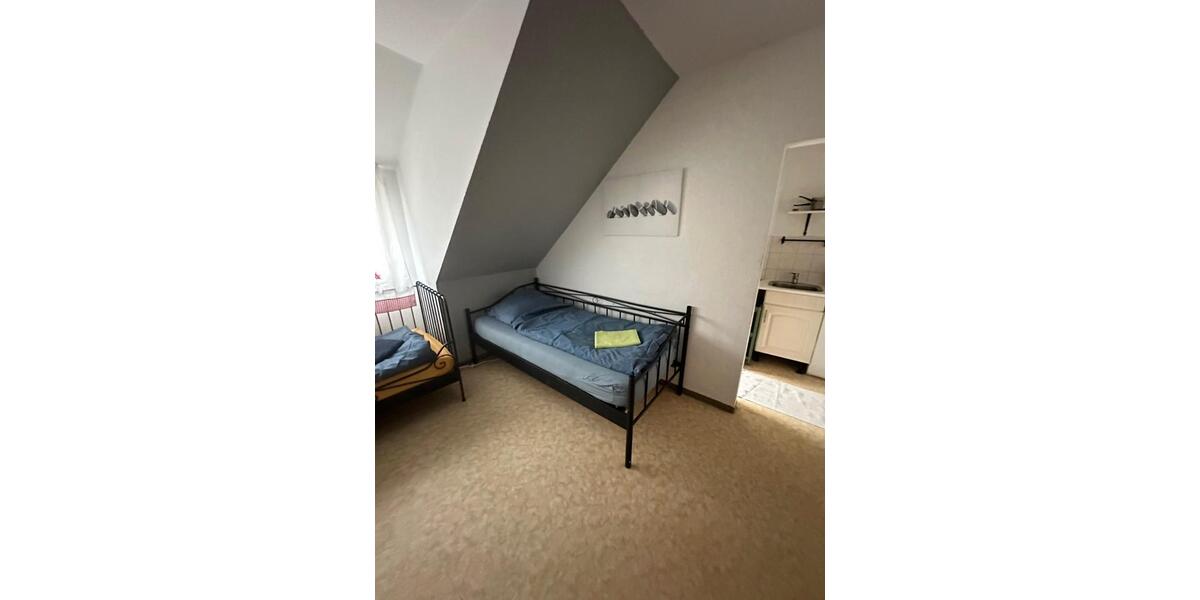Wohnen auf Zeit Lalendorf - 6 Zimmer, 25 m&sup2;, 25&euro; | Angebot:26373311