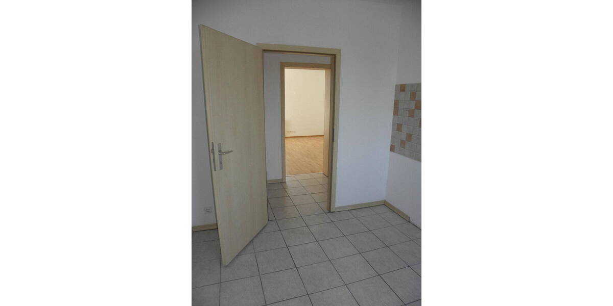 Etagenwohnung Magdeburg Lemsdorf - 2 Zimmer, 60 m&sup2;, 340&euro; | Angebot:26155490