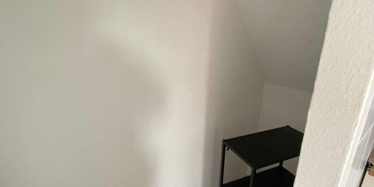 Etagenwohnung Burg - 2 Zimmer, 60 m&sup2;, 350&euro; | Angebot:25667670