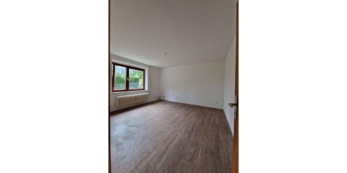 Etagenwohnung Panten Hammer - 2 Zimmer, 61 m&sup2;, 640&euro; | Angebot:25373333