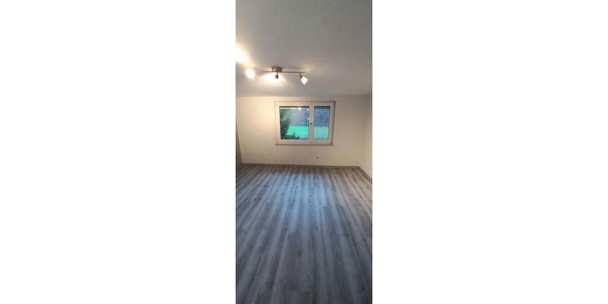 Etagenwohnung Singhofen - 3 Zimmer, 75 m&sup2;, 800&euro; | Angebot:24839568