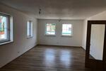 Erdgeschoßwohnung Ederheim - 3 Zimmer, 100 m&sup2;, 900&euro; | Angebot:26552029