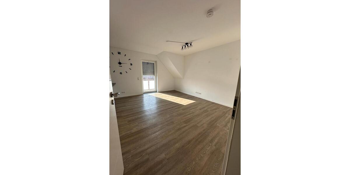 Etagenwohnung Papenburg - 3 Zimmer, 76 m&sup2;, 685&euro; | Angebot:26476829