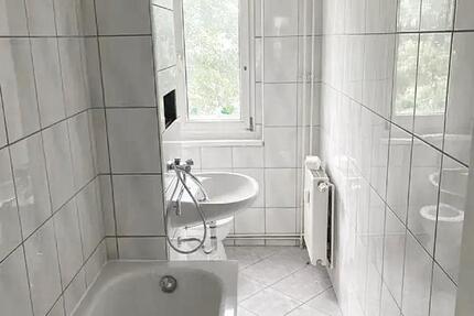 Modernisierte 4 Raumwohnung mit Balkon 4 zimmer