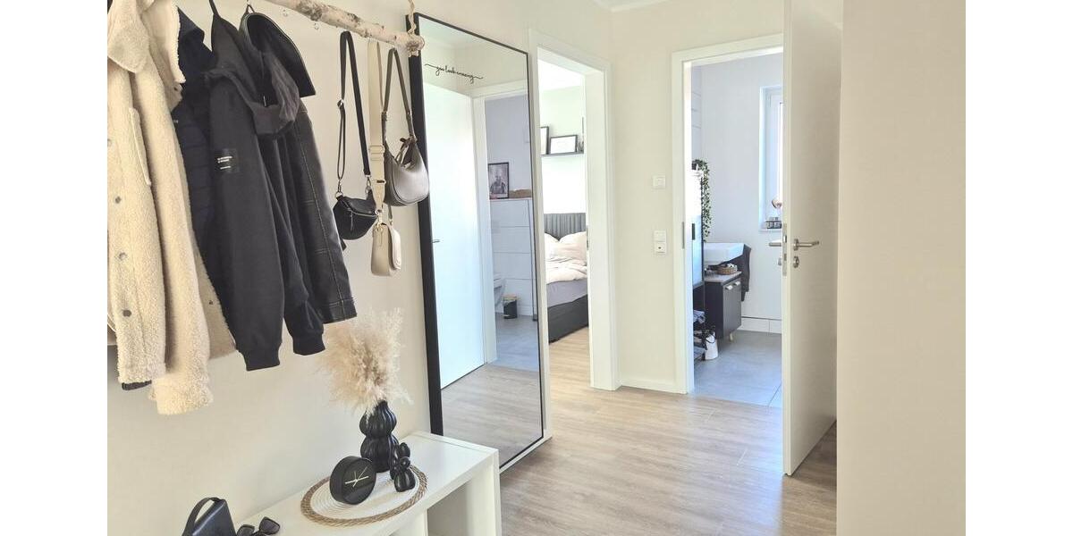 Etagenwohnung Esens - 3 Zimmer, 90 m&sup2;, 1.180&euro; | Angebot:26129699
