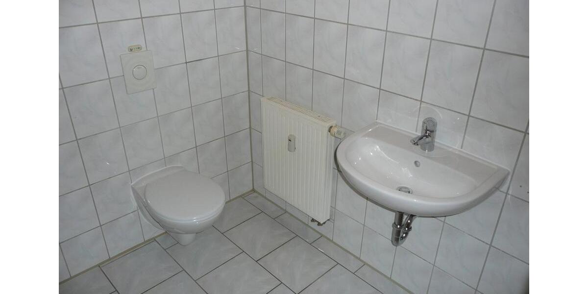 Etagenwohnung Mügeln - 1 Zimmer, 31 m&sup2;, 175&euro; | Angebot:26649289