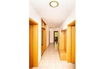Lichtdurchflutetes Zuhause mit zwei Balkonen und viel Raumgefühl - Etagenwohnung Waldmünchen / Geigant Geigant | Angebot:26837319