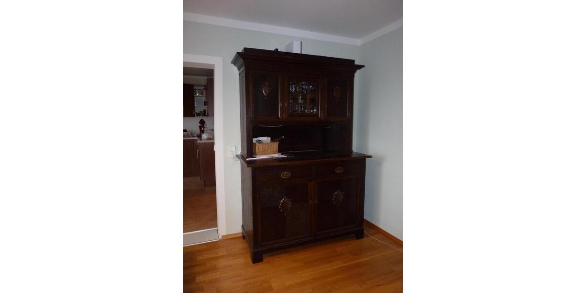 Etagenwohnung Mengkofen - 3 Zimmer, 130 m&sup2;, 1.080&euro; | Angebot:24817912