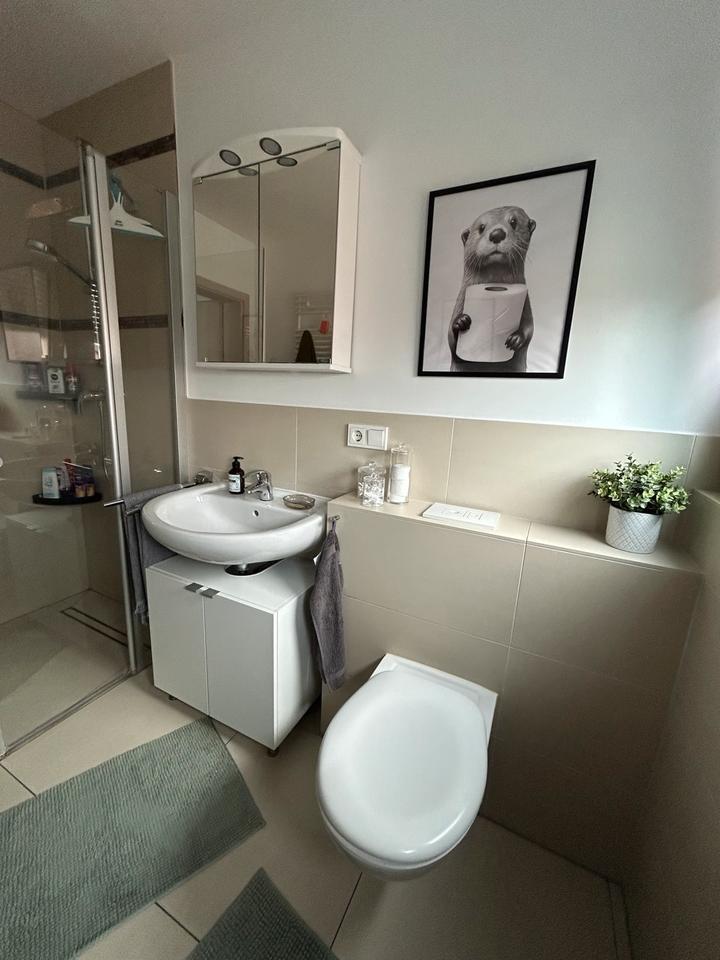 [ab sofort bezugsfrei] Moderne 2,5 Zimmer Wohnung in Glessen zimmer