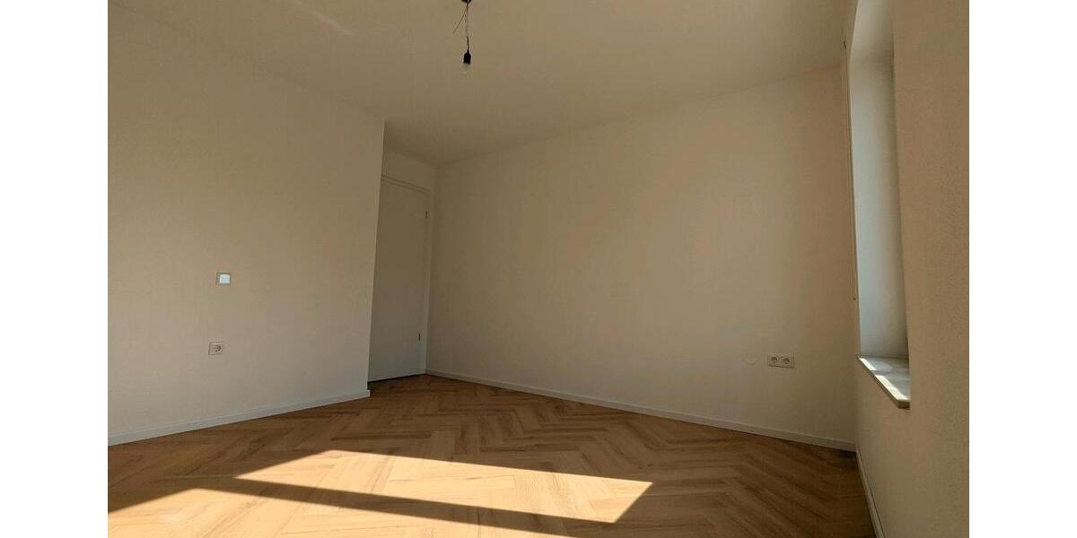 Etagenwohnung Regensburg Gallingkofen - 3 Zimmer, 84 m&sup2;, 1.320&euro; | Angebot:26042075