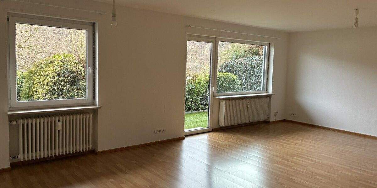 Etagenwohnung Saarbrücken / Schafbrücke Schafbrücke - 3 Zimmer, 102 m&sup2;, 850&euro; | Angebot:24989417