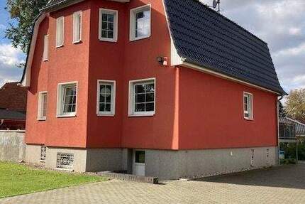 Haus Berlin Kaulsdorf - 5 Zimmer, 175 m&sup2;, 2.300&euro; | Angebot:25154985