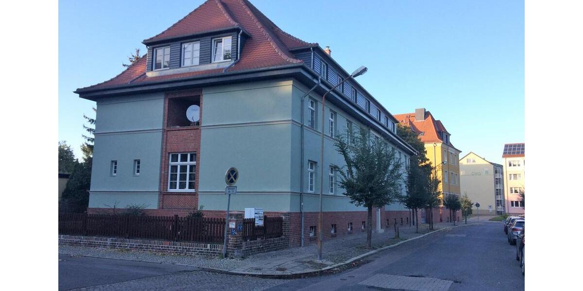 Erdgeschoßwohnung Calbe (Saale) - 2 Zimmer, 50 m&sup2;, 300&euro; | Angebot:24696284