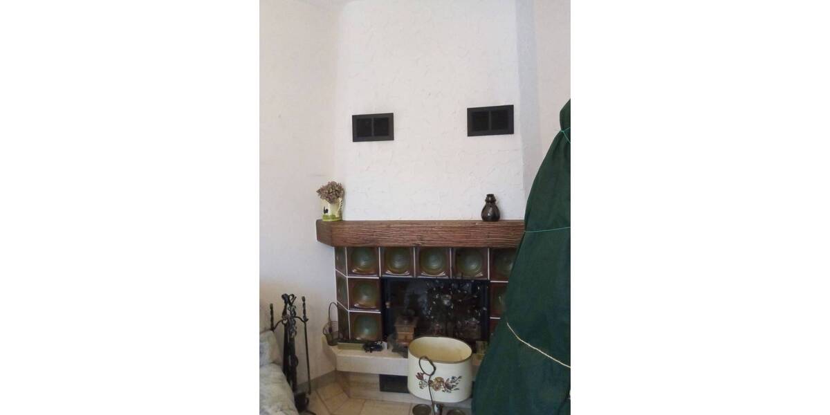 Etagenwohnung Neunkirchen Innenstadt - 5 Zimmer, 130 m&sup2;, 1.350&euro; | Angebot:23971790