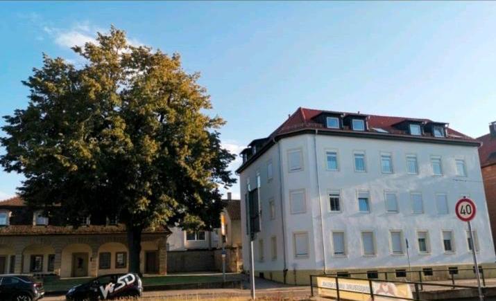 Wohnen auf Zeit Ludwigsburg - 12 Zimmer, 96 m&sup2;, 500&euro; | Angebot:26295164