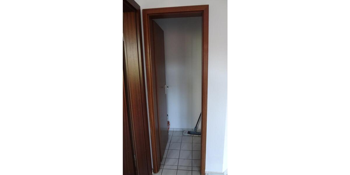 Dachgeschoßwohnung Stade - 2.5 Zimmer, 66 m&sup2;, 595&euro; | Angebot:26538416