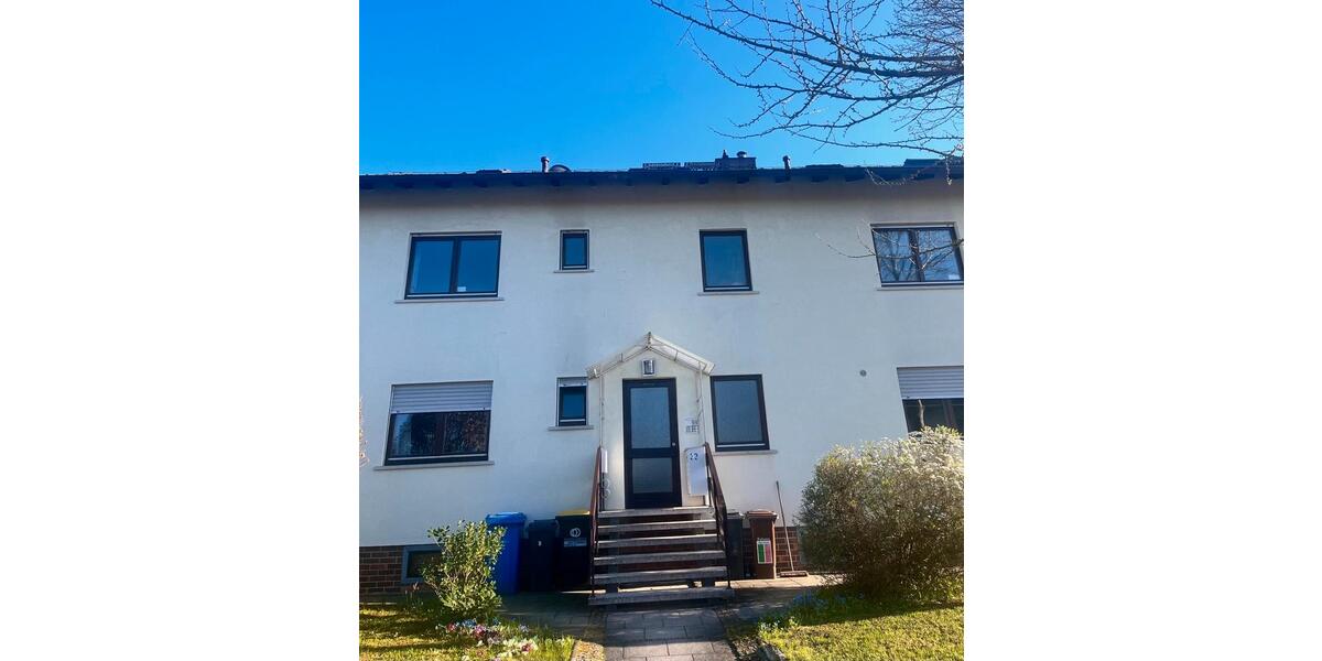 Dachgeschoßwohnung Bad Neustadt an der Saale - 3 Zimmer, 75 m&sup2;, 630&euro; | Angebot:26271370