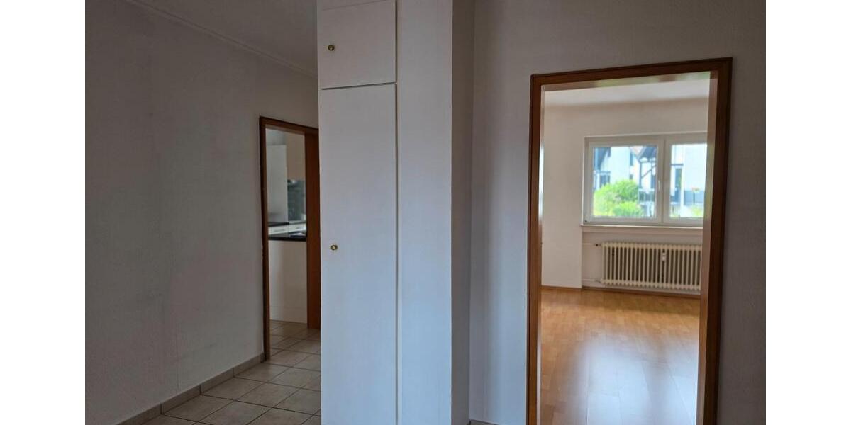 Etagenwohnung Goldbach - 3 Zimmer, 93 m&sup2;, 1.020&euro; | Angebot:26456259