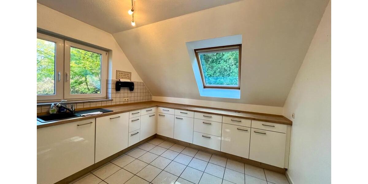 Dachgeschoßwohnung Bad Münstereifel - 3.5 Zimmer, 110 m&sup2;, 1.200&euro; | Angebot:26384297