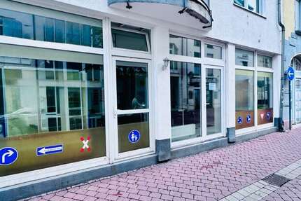 Büro in Rüsselsheim 1.200 € 90 m² zimmer