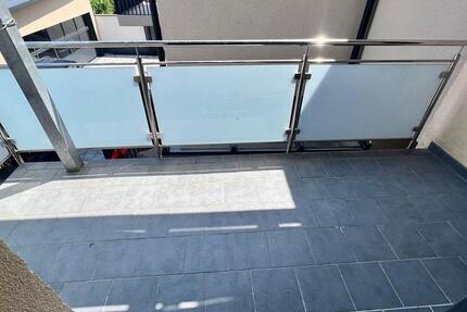 Wohnung Lampertheim - 3 Zimmer, 75 m&sup2;, 1.200&euro; | Angebot:26610241