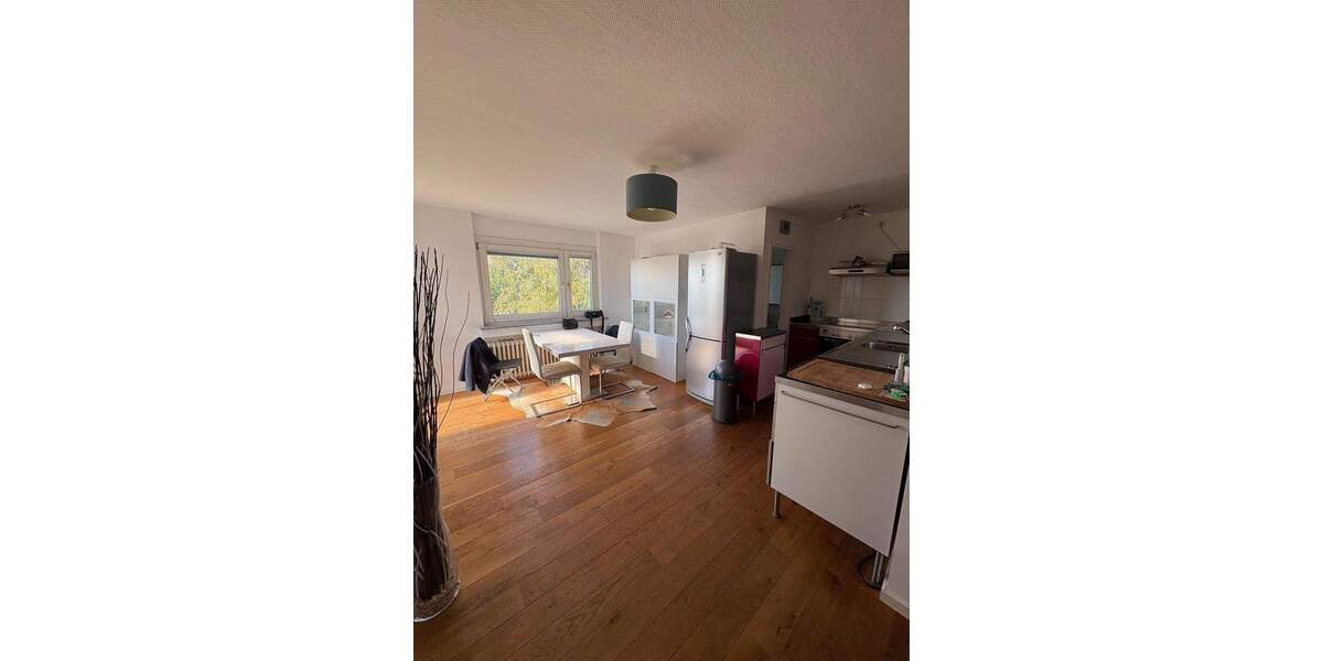 Helle, gut geschnittene 2-Zimmer-Wohnung mit zwei Bädern 2 zimmer