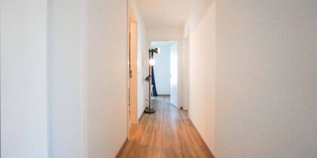 Etagenwohnung Düsseldorf Niederkassel - 3 Zimmer, 74 m&sup2;, 1.743&euro; | Angebot:26107834