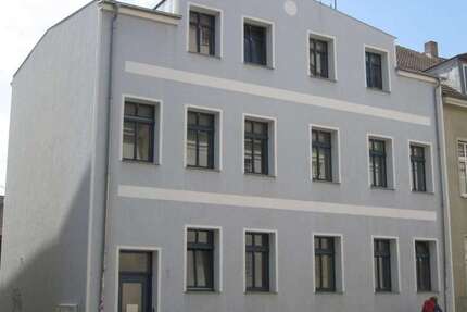 Wohnung Greifswald Südliche Mühlenvorstadt - 3 Zimmer, 75 m&sup2;, 588&euro; | Angebot:26186223
