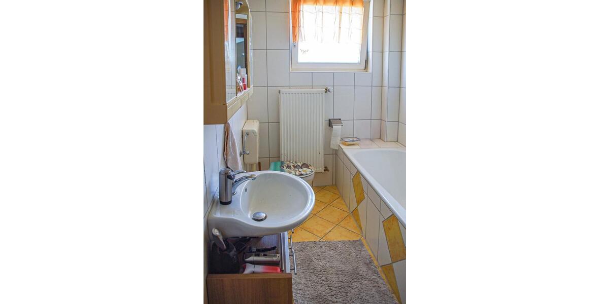 Etagenwohnung Kehl - 4 Zimmer, 120 m&sup2;, 500&euro; | Angebot:25102712