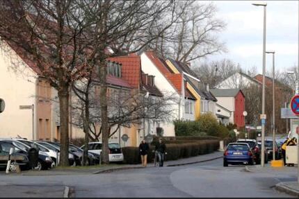 Wohnung Flensburg Falkenberg - 3 Zimmer, 106 m&sup2;, 900&euro; | Angebot:25044359