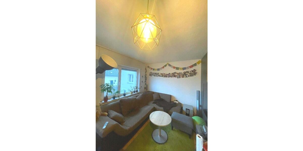 Etagenwohnung Detmold Hakedahl - 1 Zimmer, 63 m&sup2;, 555&euro; | Angebot:24712519