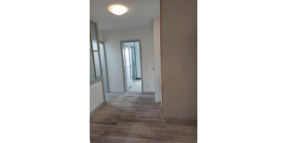 Dachgeschoßwohnung Stuttgart Stuttgart-West - 3 Zimmer, 78 m&sup2;, 1.180&euro; | Angebot:26620972