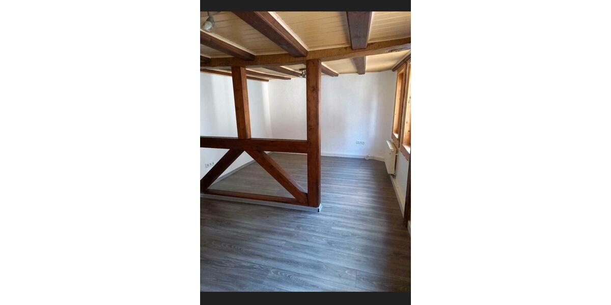 Einfamilienhaus Bad Laasphe - 4 Zimmer, 117 m&sup2;, 850&euro; | Angebot:26492605